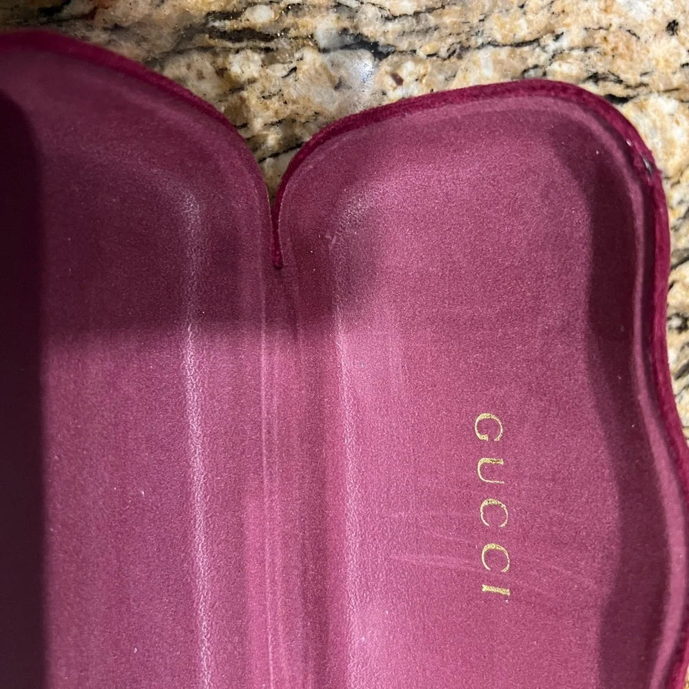 Authentic Gucci glasses - Picture 2 of 6